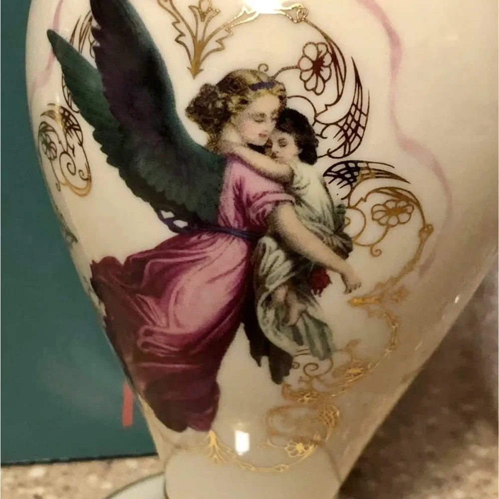 Lenox Angel Porcelain Vase “The Glorious Angel Vase” Vtg. 1997 USA